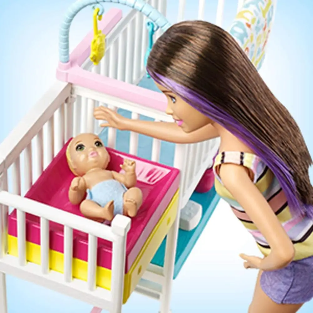 Originalni dječji igre skup Barbie s Skipper Babysitters Inc. 2 lutke bebe, krevetić i 10 + komada Gfl38 poklon za Rođendan Slika 4